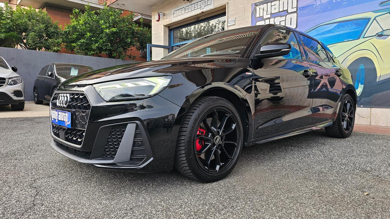 A1 SPB 35 TFSI S tronic S-LINE INTERNO ESTERNO UNIPRO' LED TAGL UFF