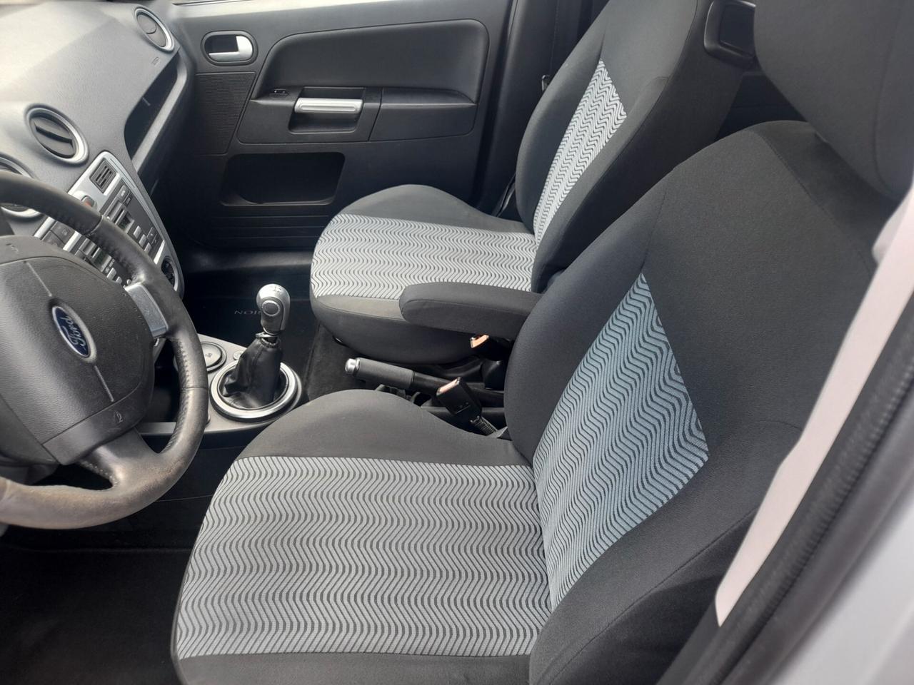 Ford Fusion UAV 1.4 16V 5p. Bz.- GPL