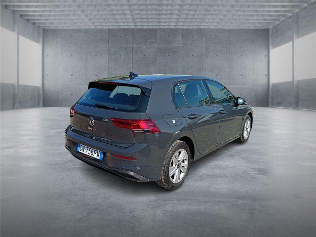 VOLKSWAGEN Golf 8ª serie 2.0 TDI DSG SCR Style