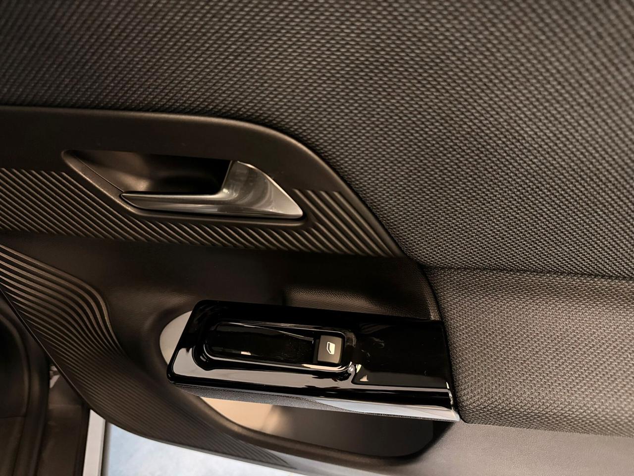 Citroen C5 Aircross 1.2 Hybrid 145 CV e-DCS6