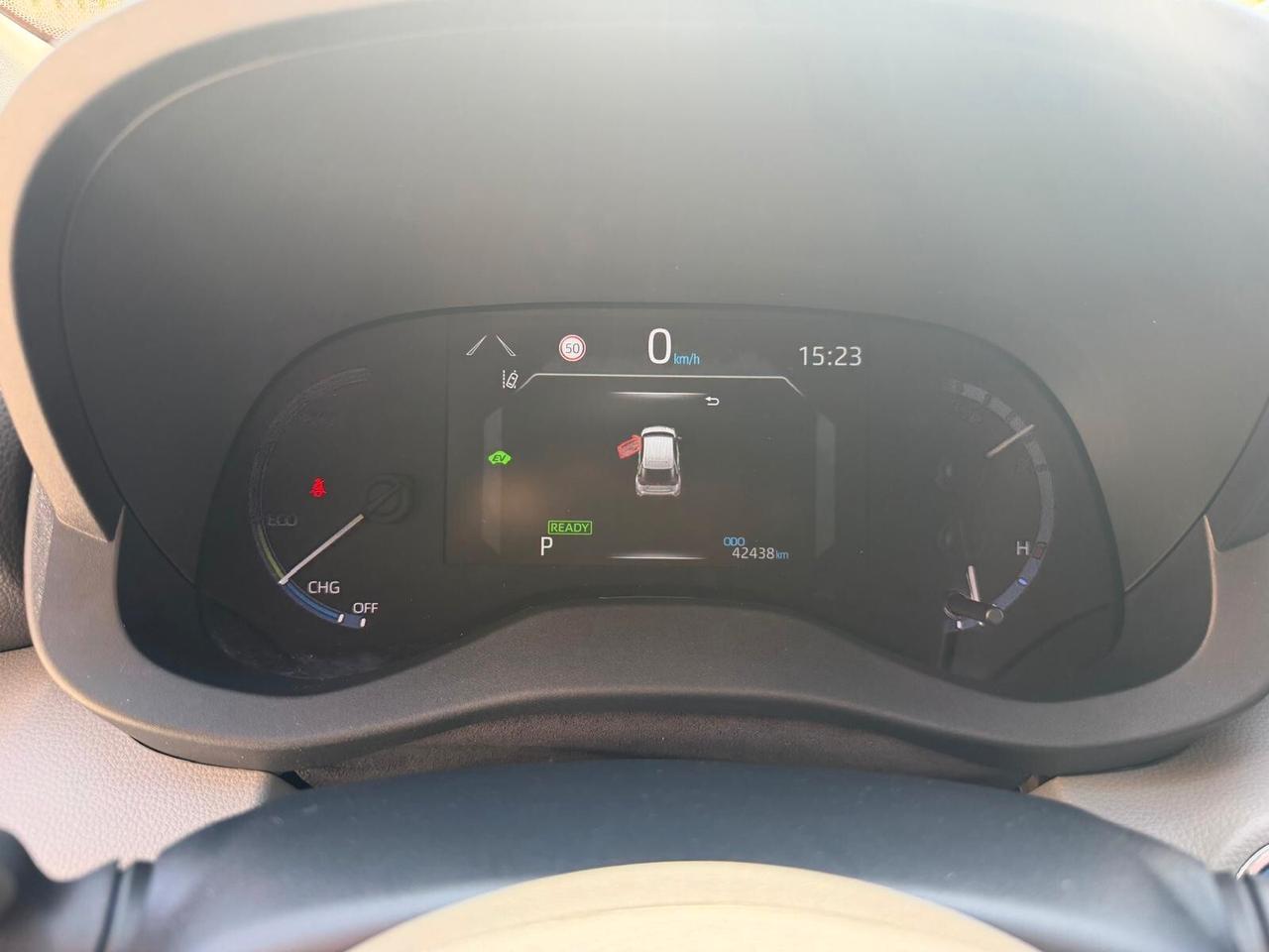 Toyota Yaris Cross E-CVT Business Sport utility Full Hybrid