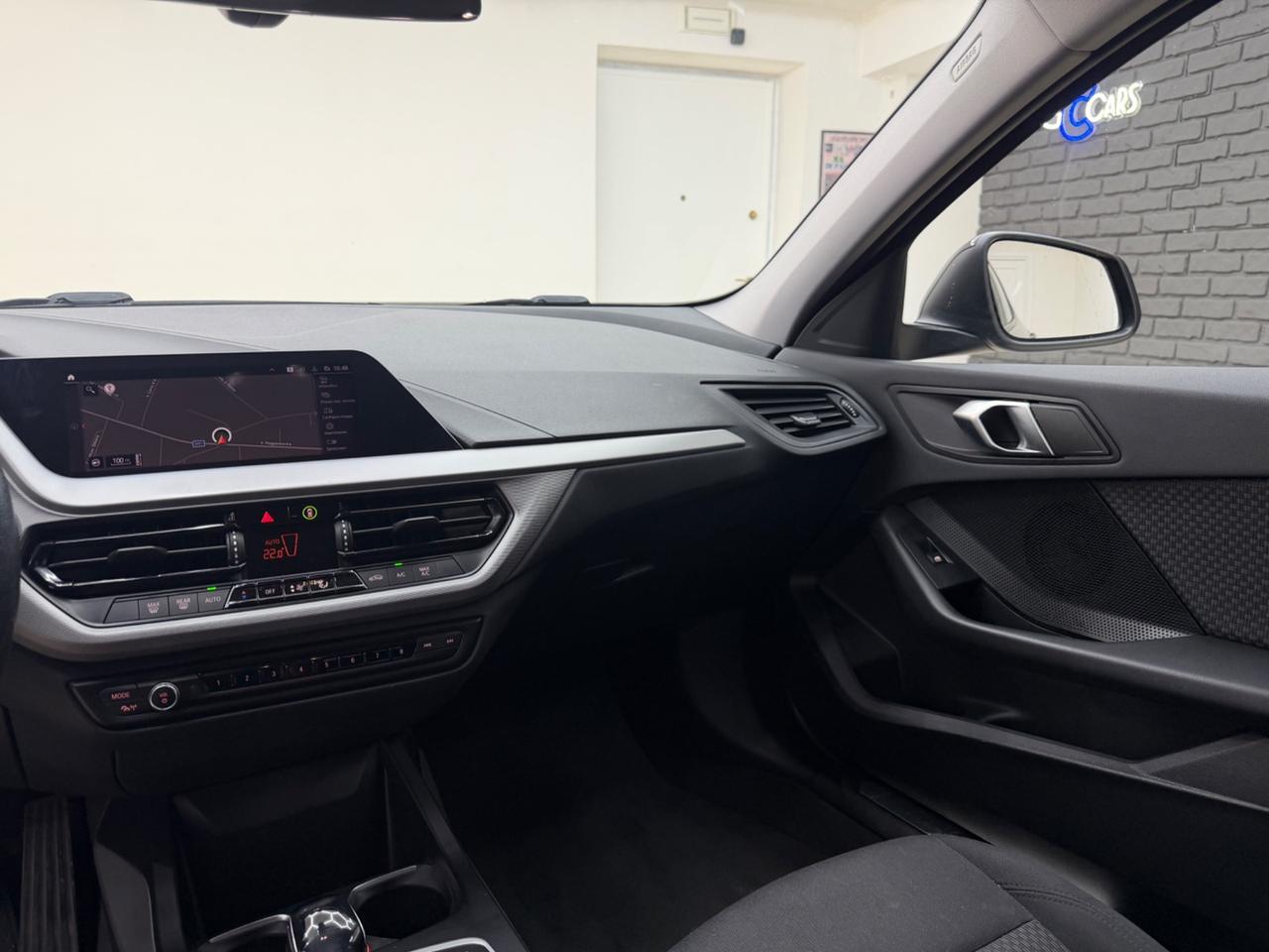 Bmw 116d 5p. Sport AUTOMATICA FULL LED