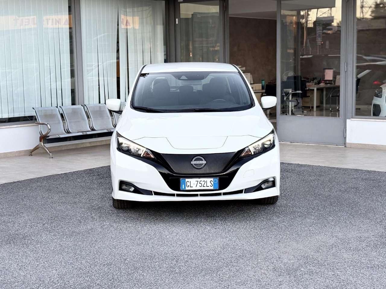 Nissan Leaf 40kWh 122CV E6 - 2022