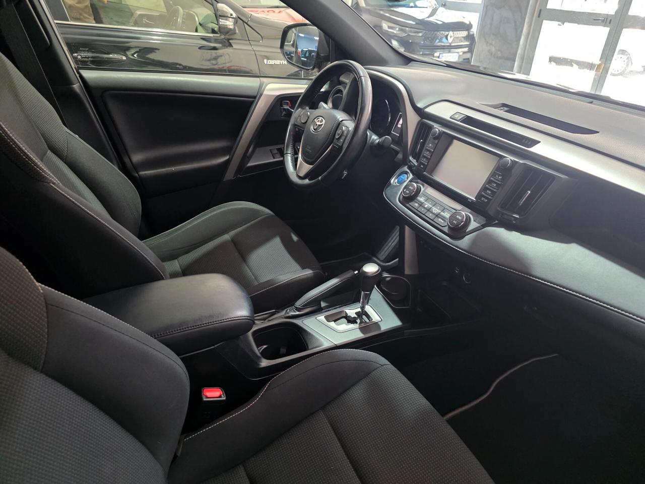 TOYOTA Rav4 2.5 Hybrid 155cv 2WD LOUNGE 2018