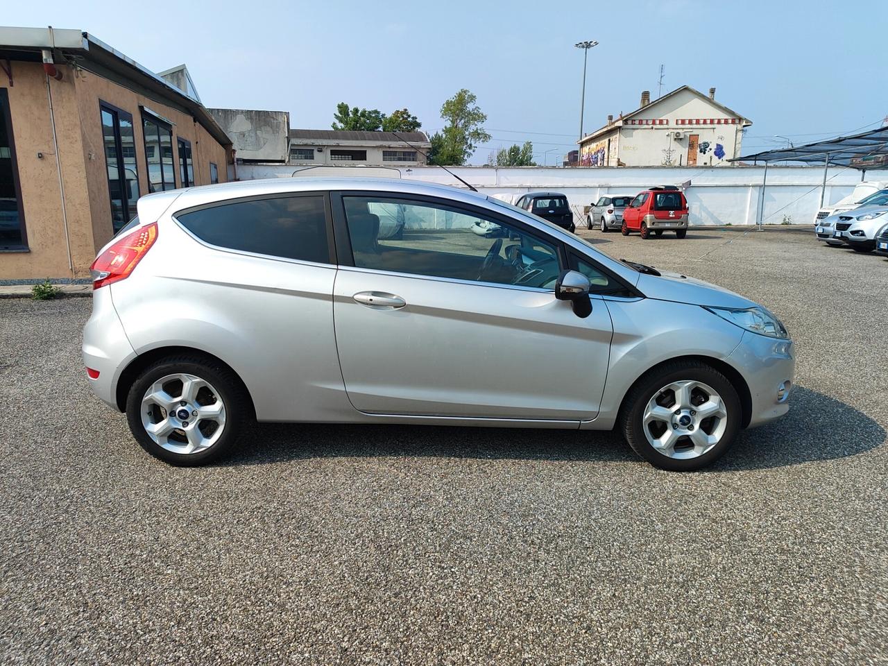 Ford Fiesta Fiesta+ 1.2 60CV 3 porte