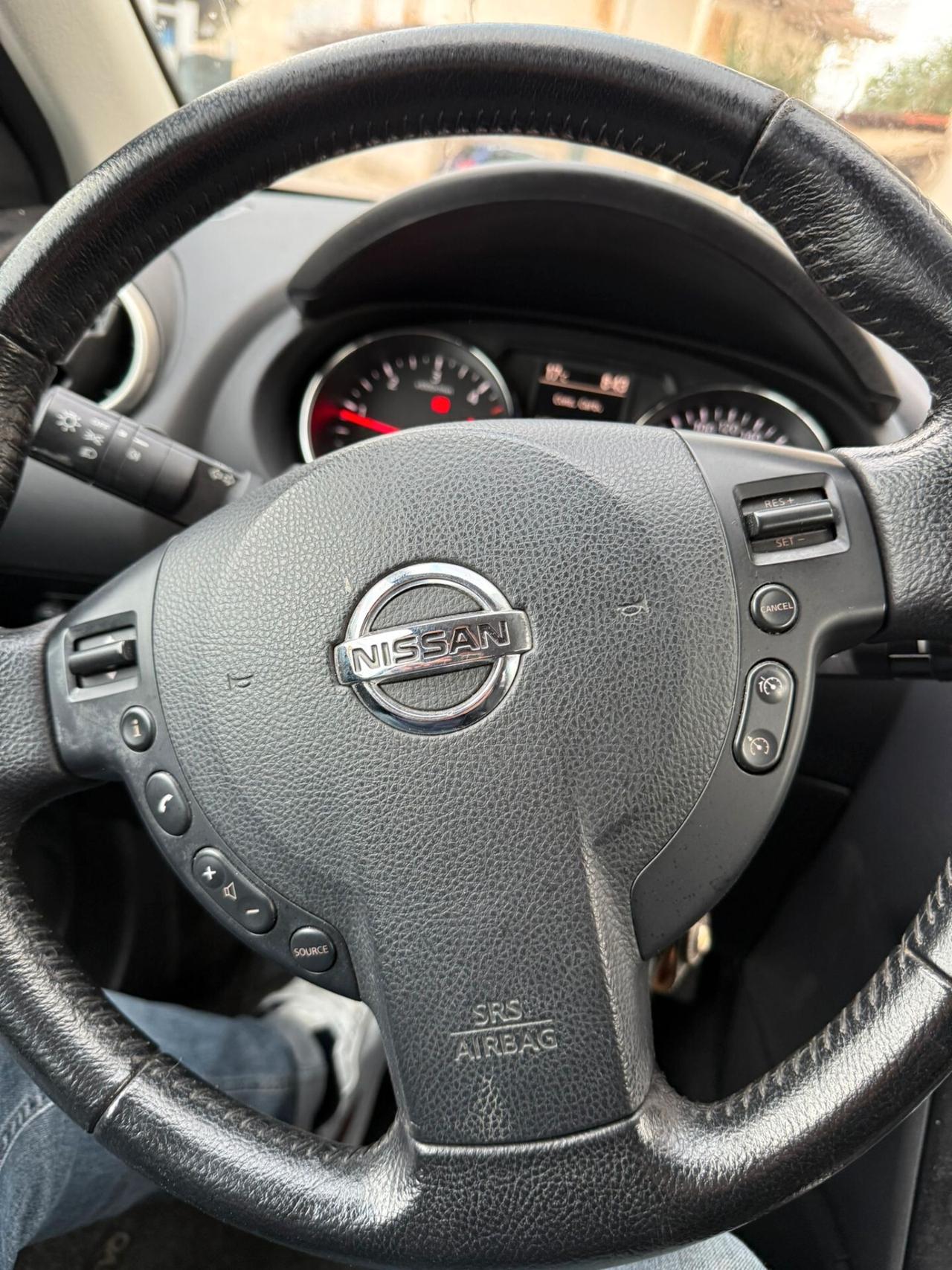 Nissan Qashqai 1.5 dCi DPF 360