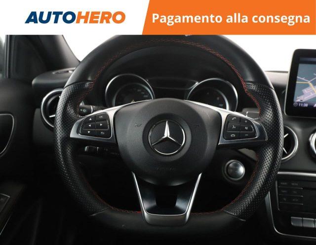 MERCEDES-BENZ GLA 200 d Automatic Premium