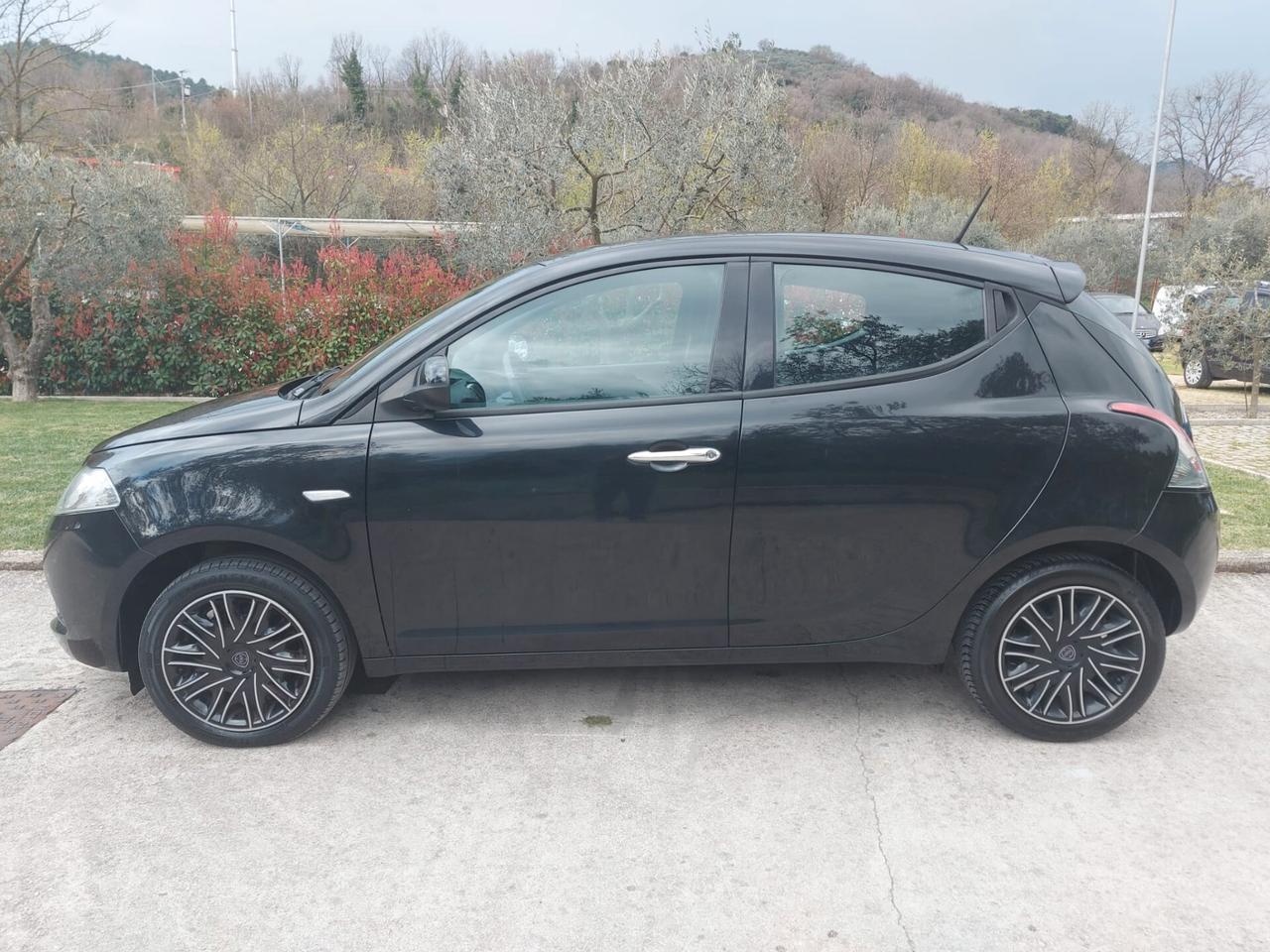Lancia Ypsilon 1.2 S&S Gold 69CV -PREZZO REALE-