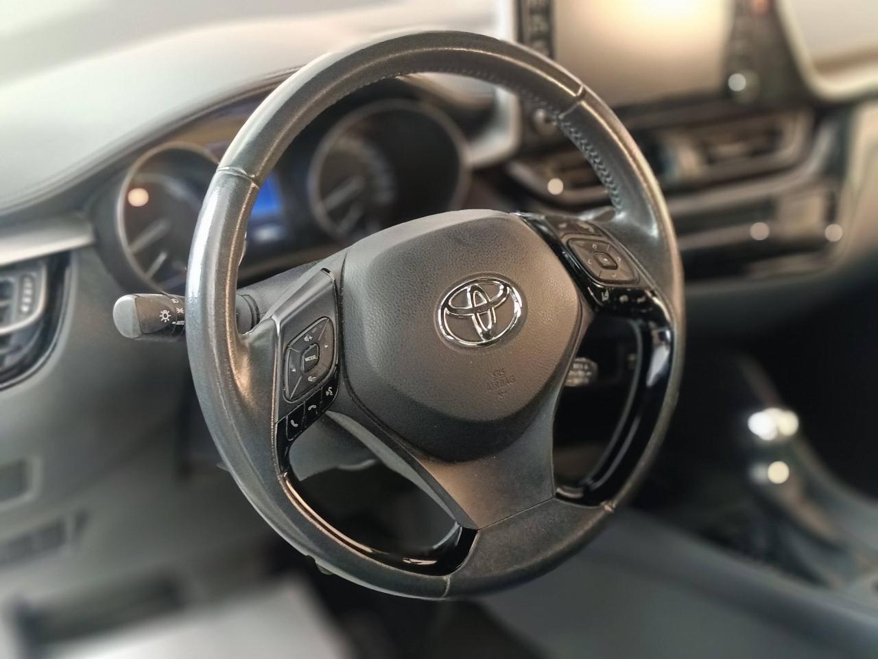 TOYOTA C-HR I 2020 - C-HR 1.8h Business e-cvt