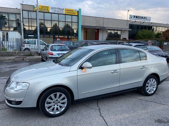 Volkswagen Passat 1.4 16V TSI Trendline EcoFuel DSG*EURO5