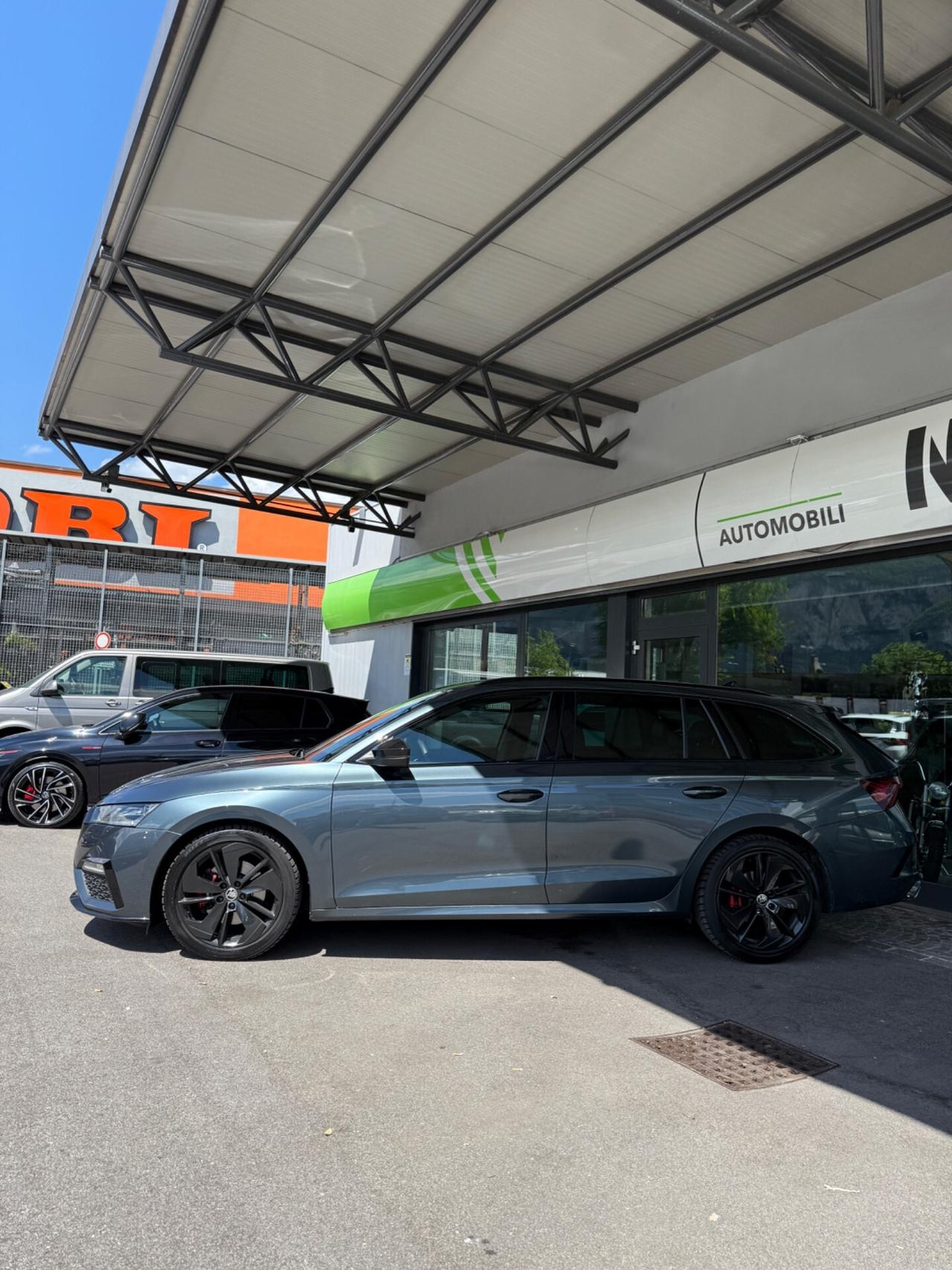 SKODA OCTAVIA 2.0 TDI EVO SCR 200 CV DSG 4x4 Wagon RS