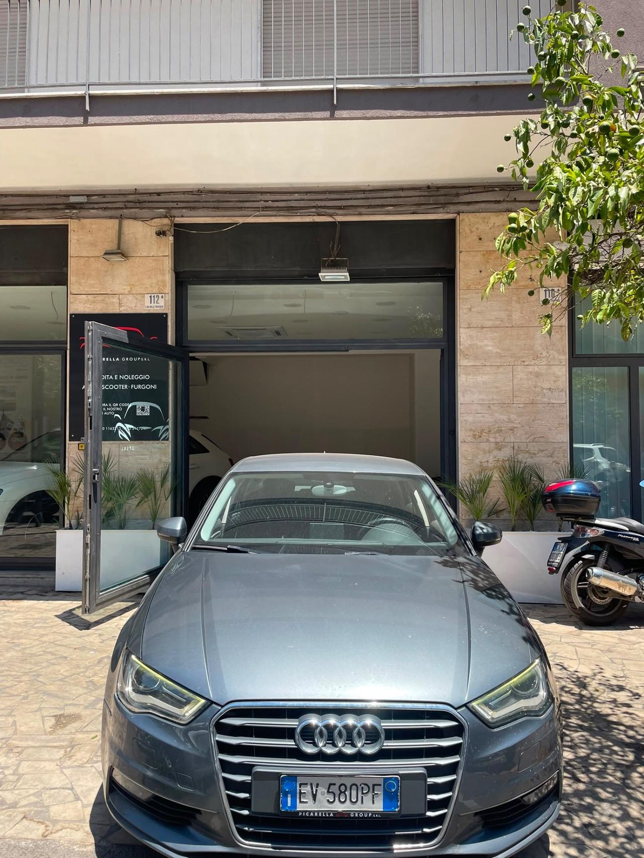 Audi A3 Sedan 2.0 TDI quattro Attraction