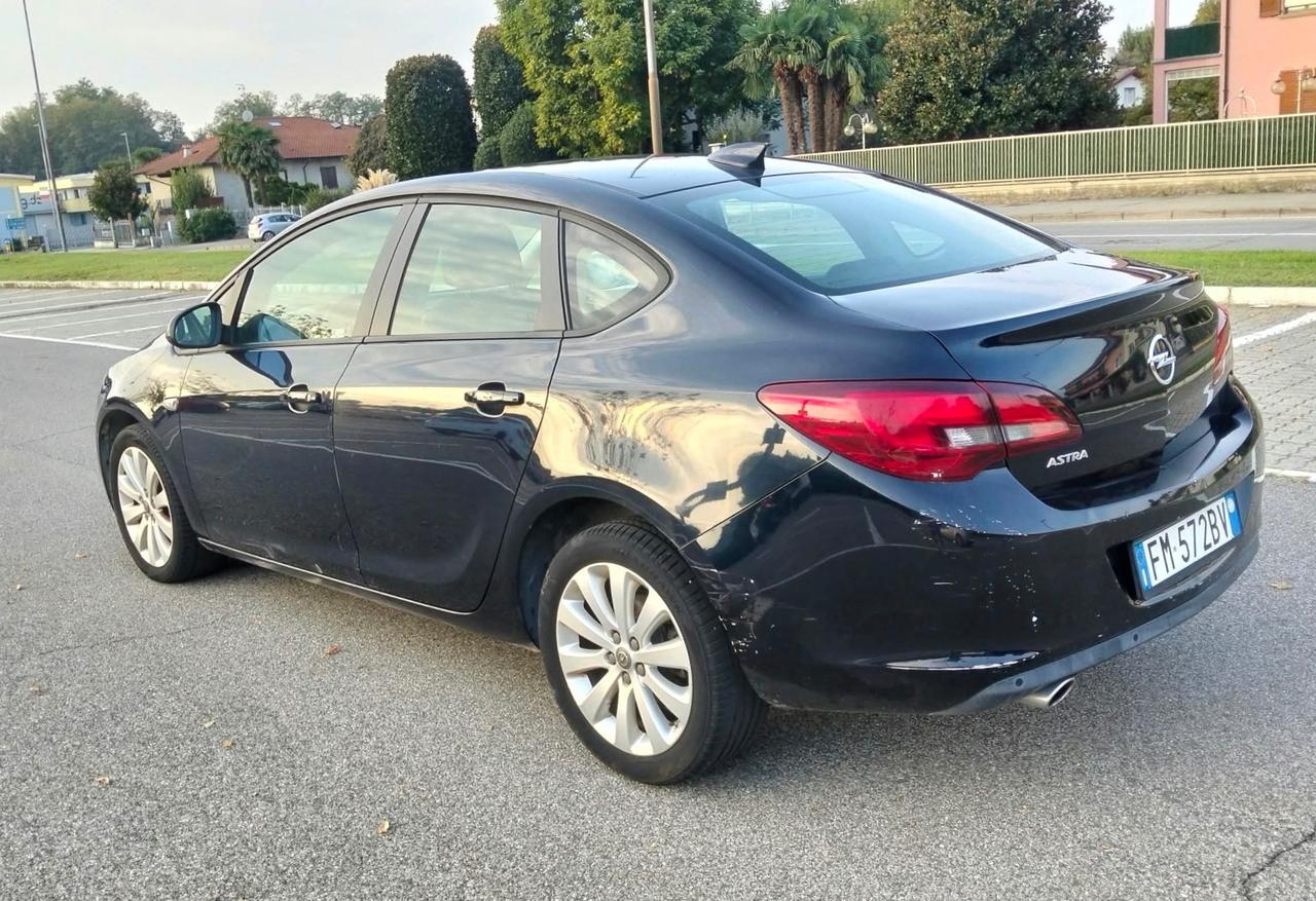 Opel Astra 1.4 Turbo 140CV 4P*GPL*Navi*Pdc*Cruise