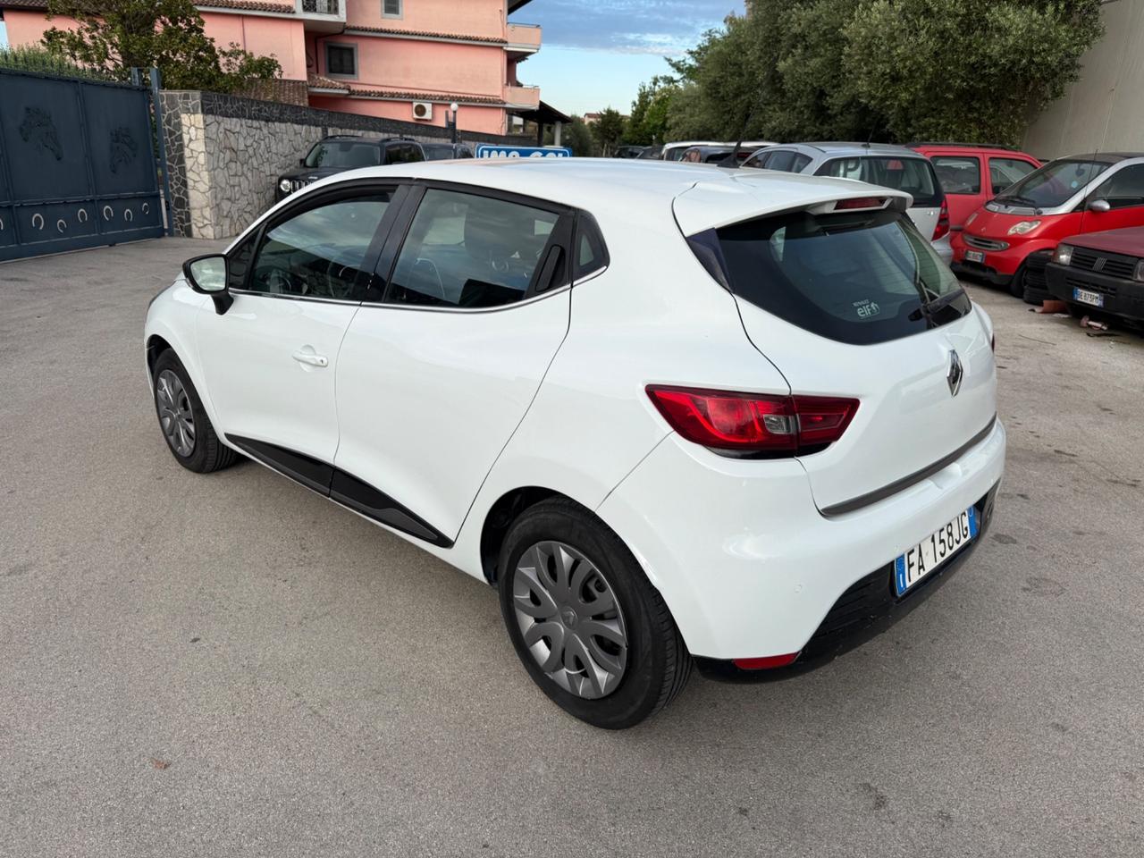Renault Clio 1.2 75CV GPL 5 porte Costume National