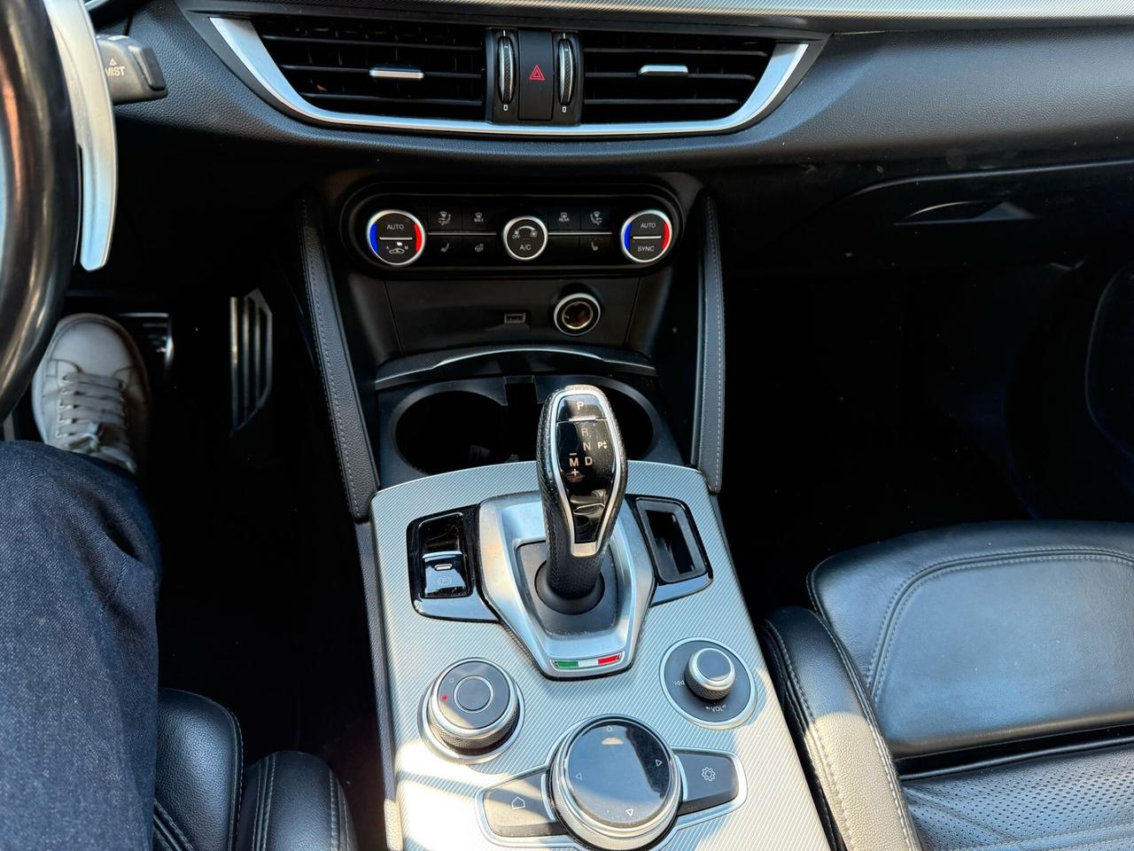 Alfa Romeo Stelvio 2.2 Turbodiesel 210 CV AT8 Q4 Veloce