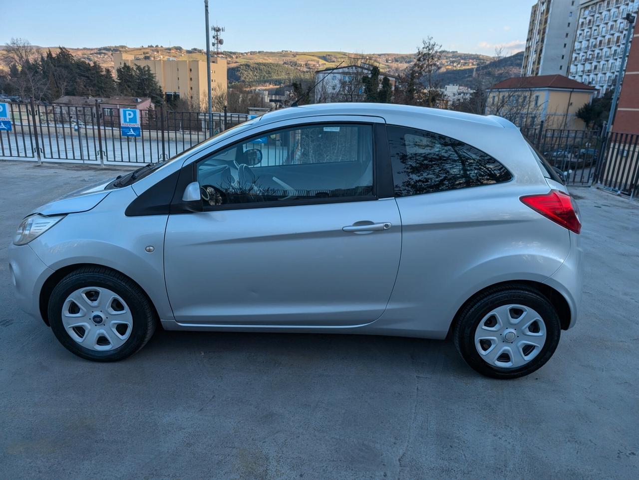 Ford Ka Ka+ 1.3 TDCi 75CV Titanium cDPF