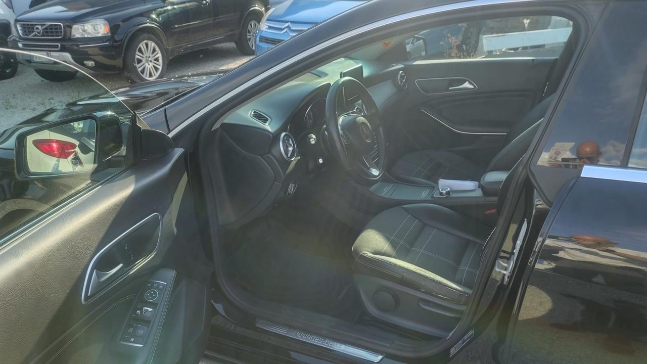 Mercedes-benz CLA 220 CDI Automatic Sport