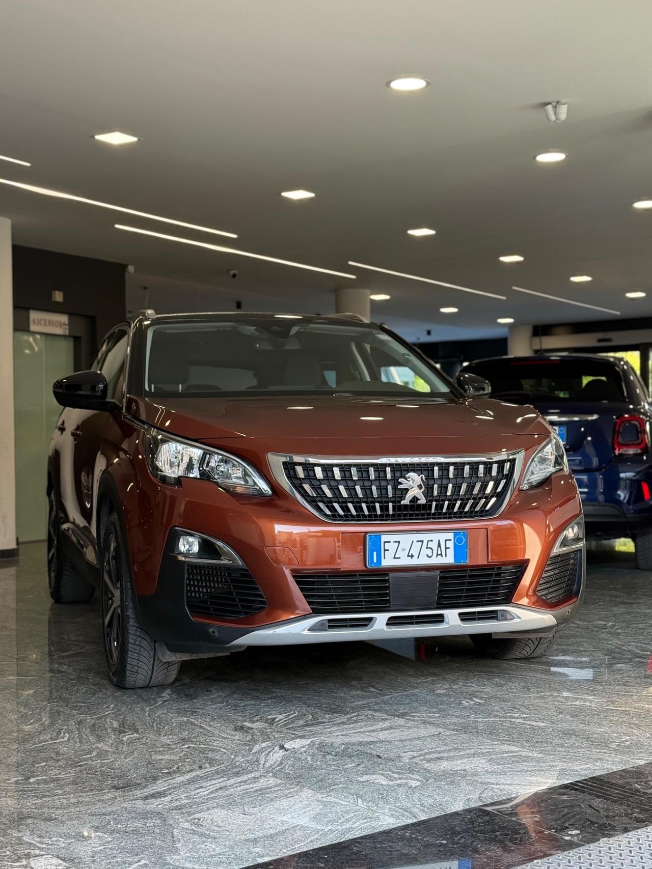 Peugeot 3008 BlueHDi 130 S&S EAT8 Allure