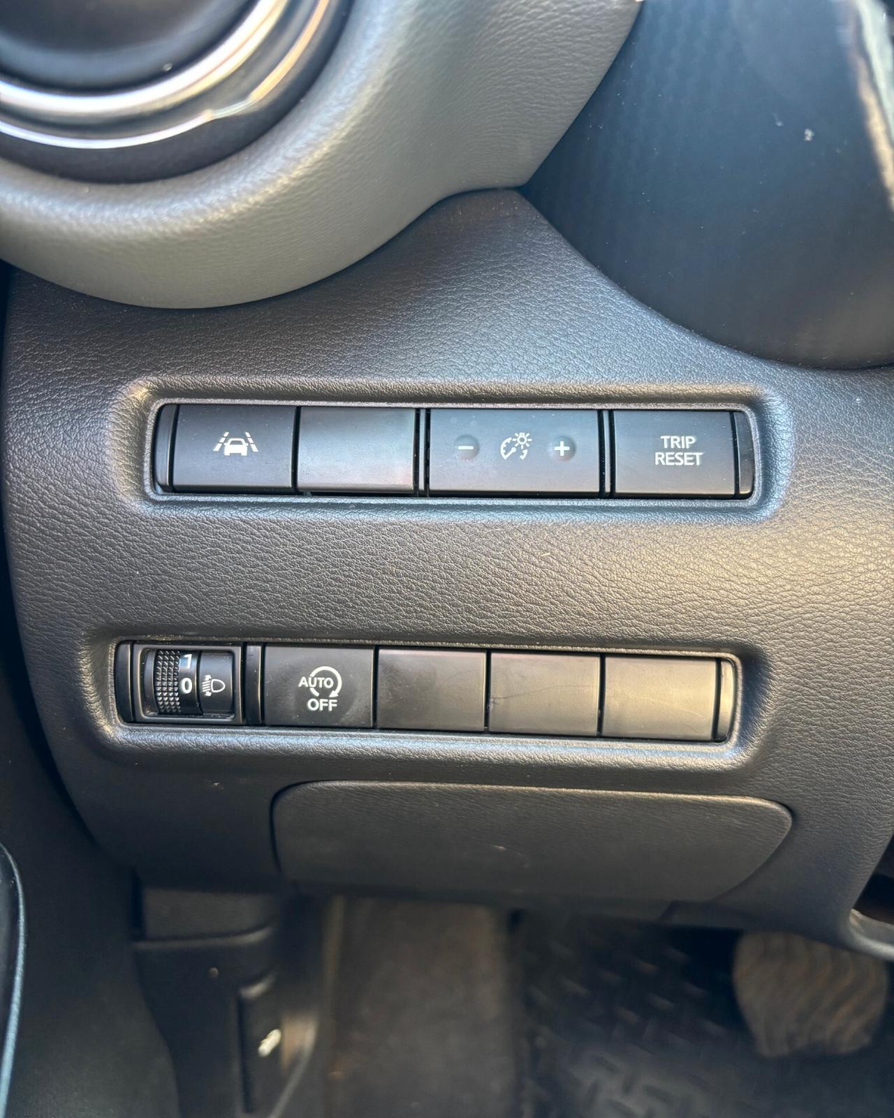 Nissan Juke 1.0 DIG-T 114 CV DCT N-Connecta