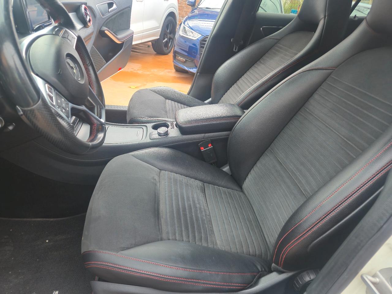 Mercedes-benz GLA 200 d Automatic AMG Line Premium Plus