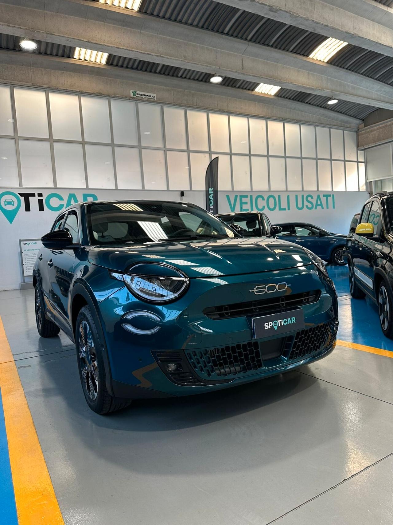 Fiat 600 Hybrid 100 CV DCT MHEV La Prima