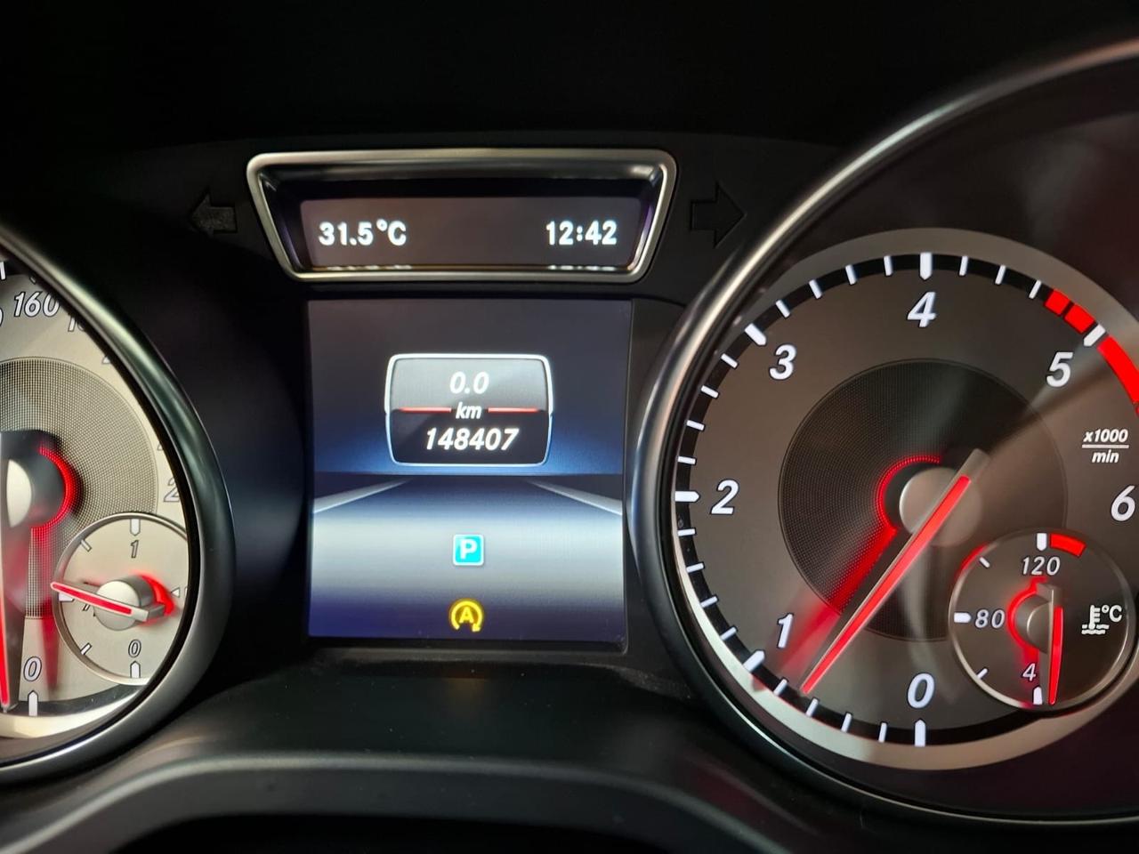 Mercedes-benz CLA 200 d S.W. Premium full optional