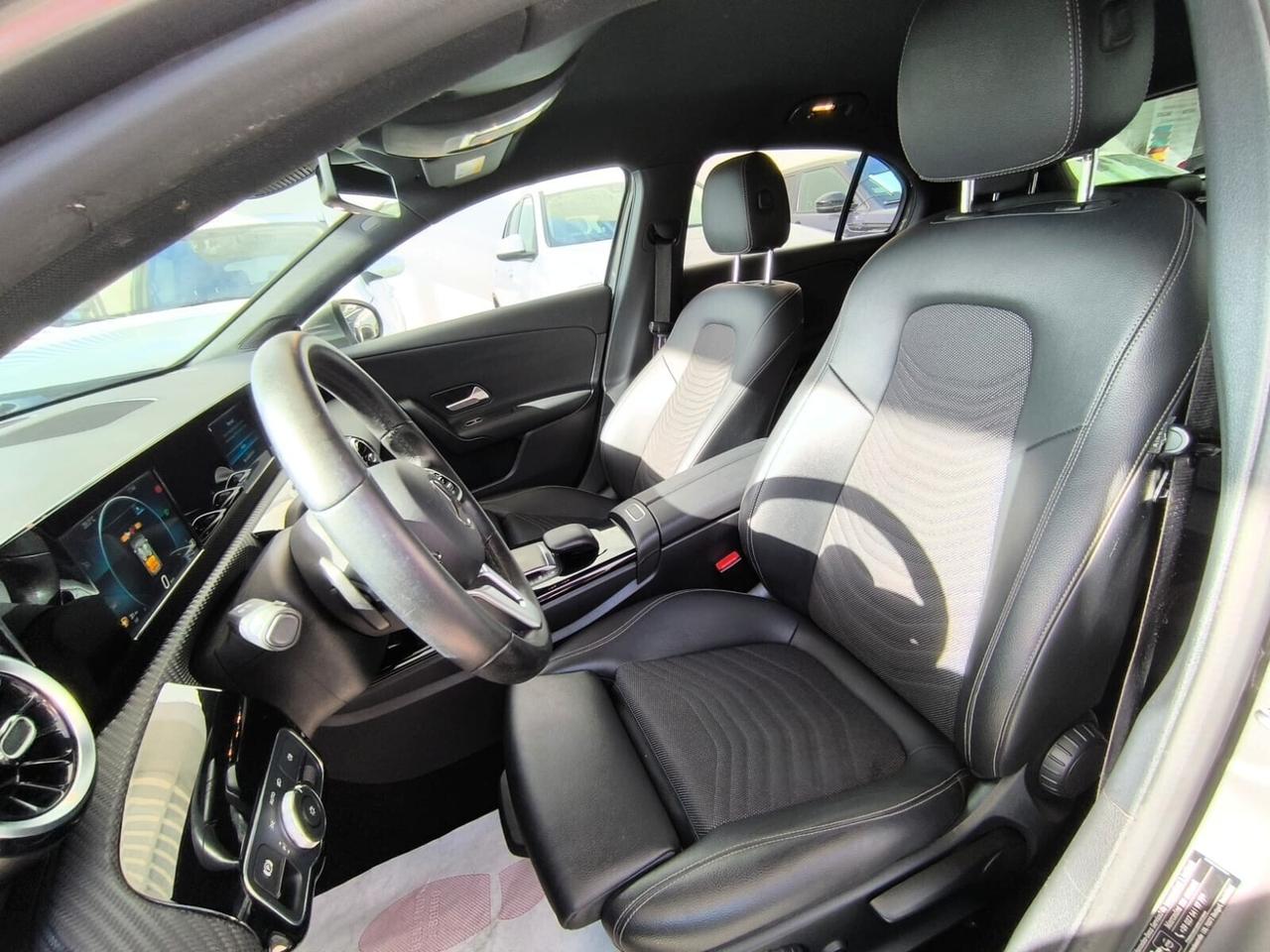 Mercedes A 180d Auto Business 2.0 cc 116 cv 2021