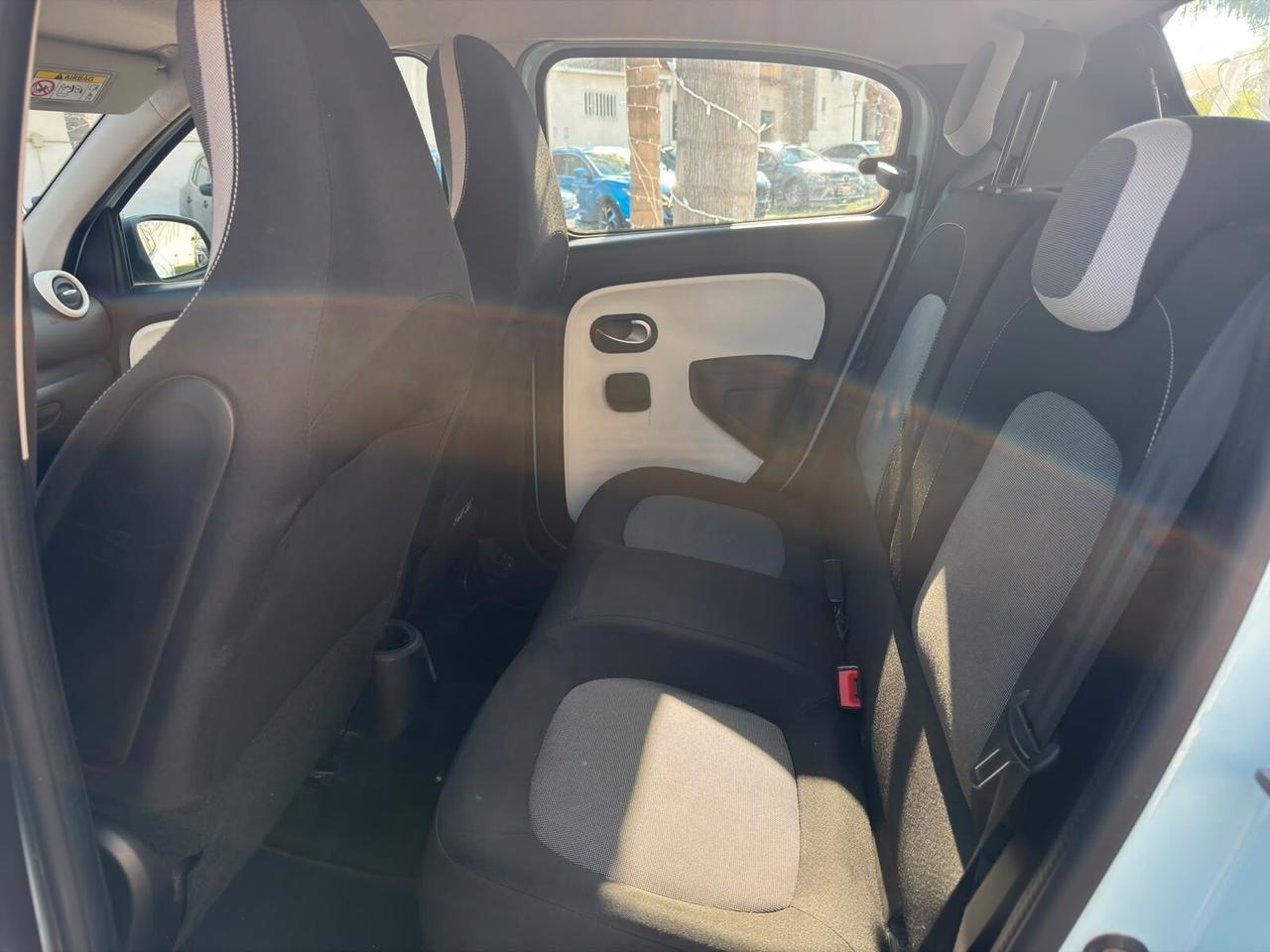 Renault Twingo 1.0 sce Zen 65CV Uff Italy Clima USB App