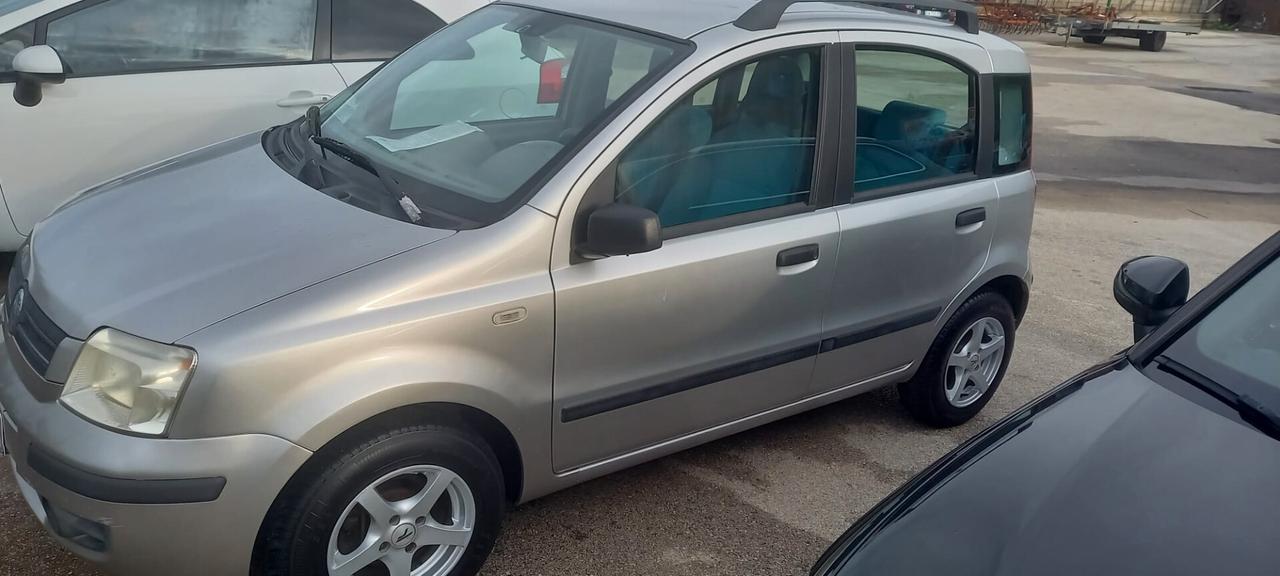 Fiat Panda 1.2 - CAMBIO AUTOMATICO