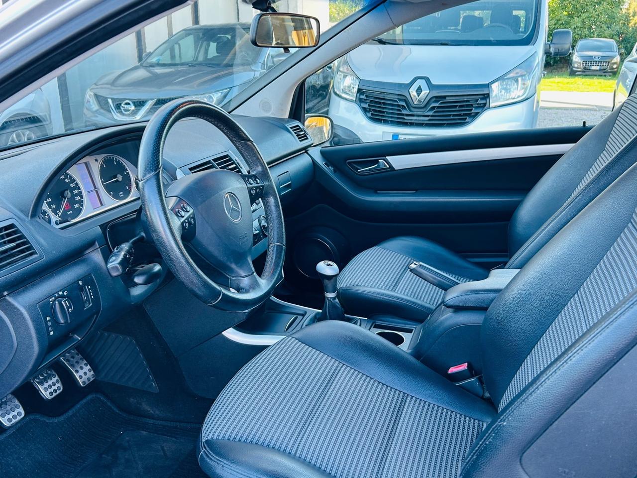 Mercedes-benz A 180 CDI Coupe Avantgarde Edition
