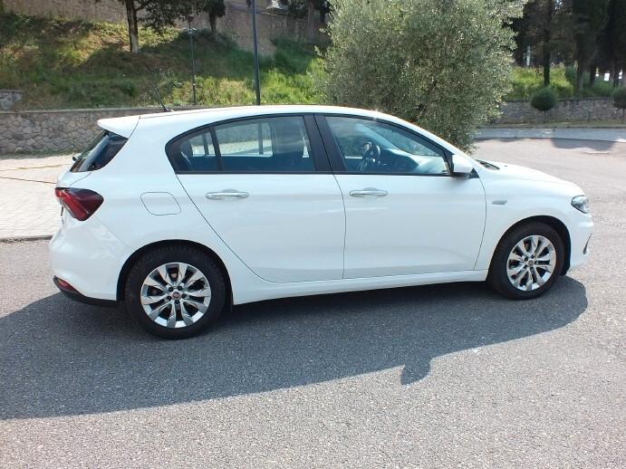 Fiat Tipo 1.6 Mjt*UNIPRO*NAVI*BLUETOOTH*