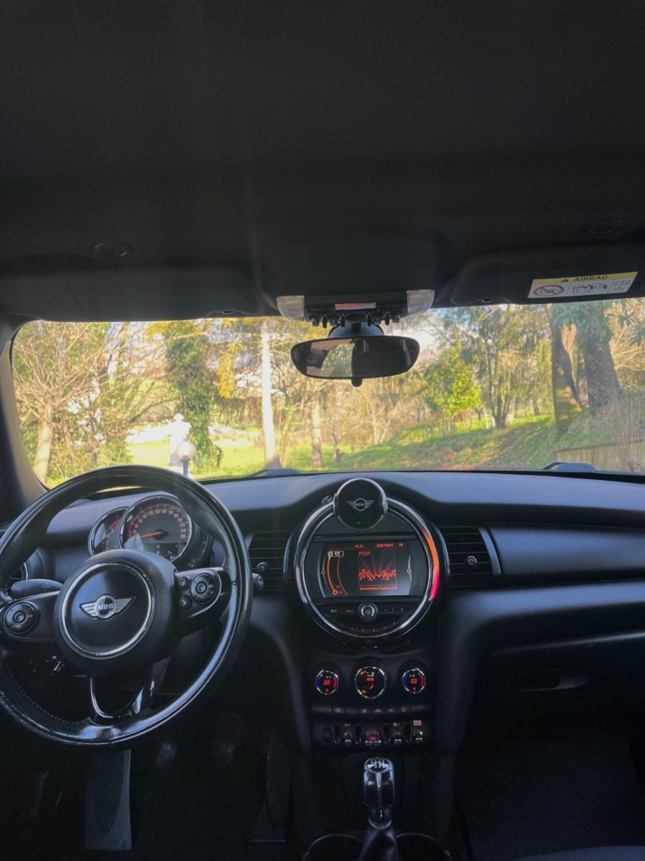 Mini 1.5 One D Business XL