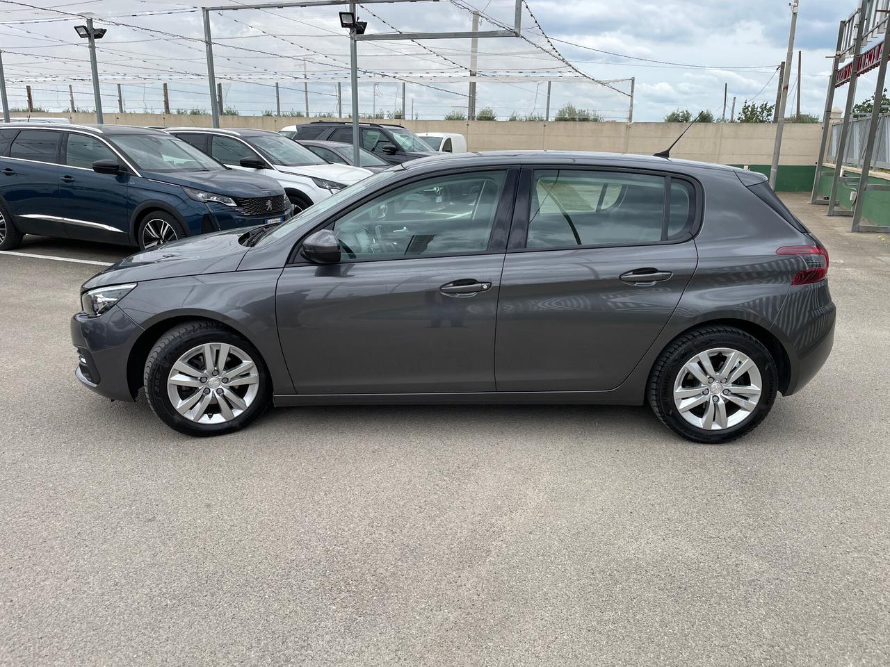 Peugeot 308 1.5 BlueHDi 130cv EAT8 Business-NAVIGATORE