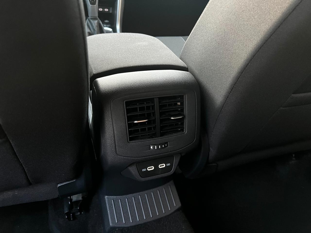 Volkswagen T-Roc 2.0 TDI SCR 150 CV DSG -2023