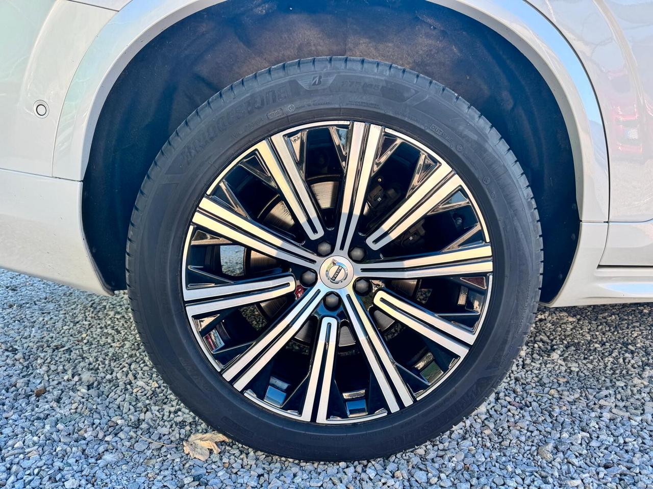 Volvo XC 90 XC90 B5 (d) AWD automatico 7 posti Plus Bright