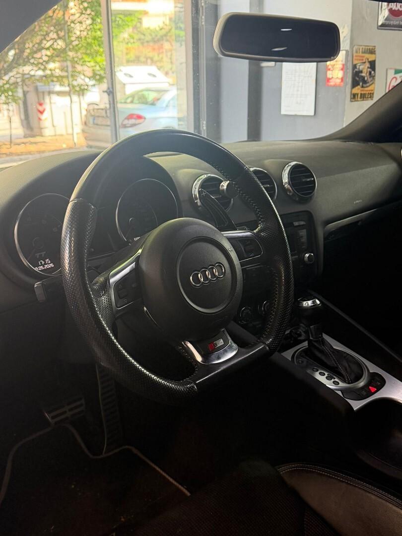 Audi TT s-tronic QUATTRO pack s-line