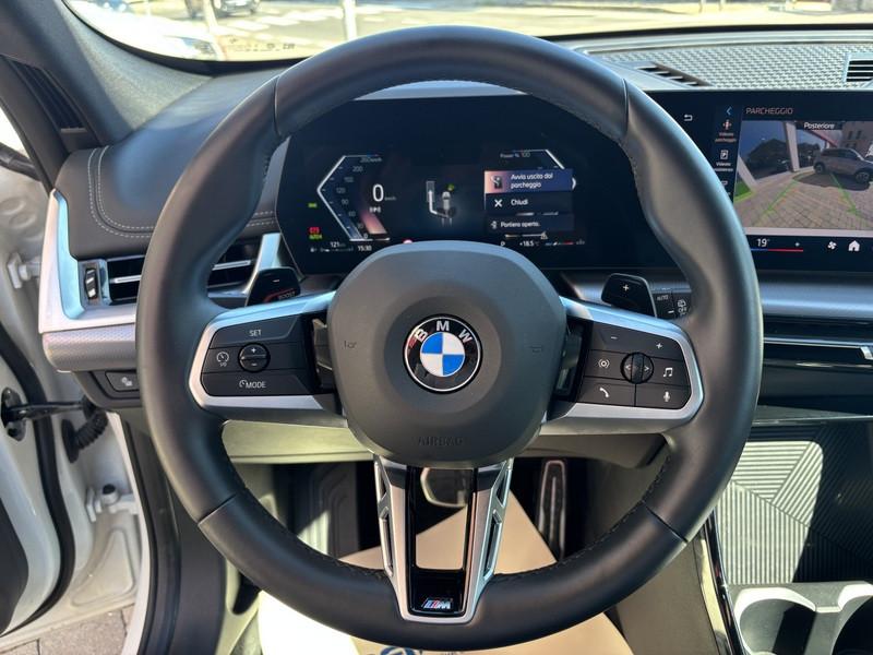 BMW X1 sdrive18d auto LED-NAVI-PELLE-18"