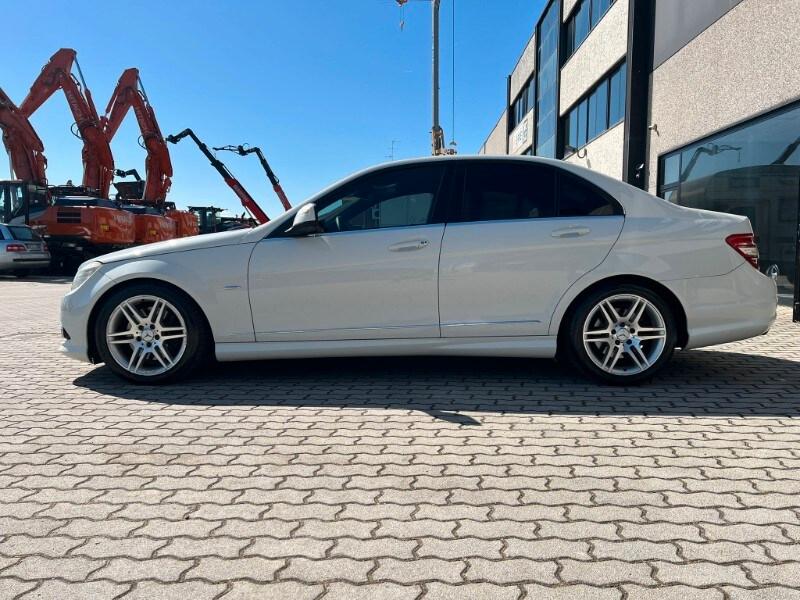 MERCEDES Classe C (W/S204) C 320 CDI 4Matic A...
