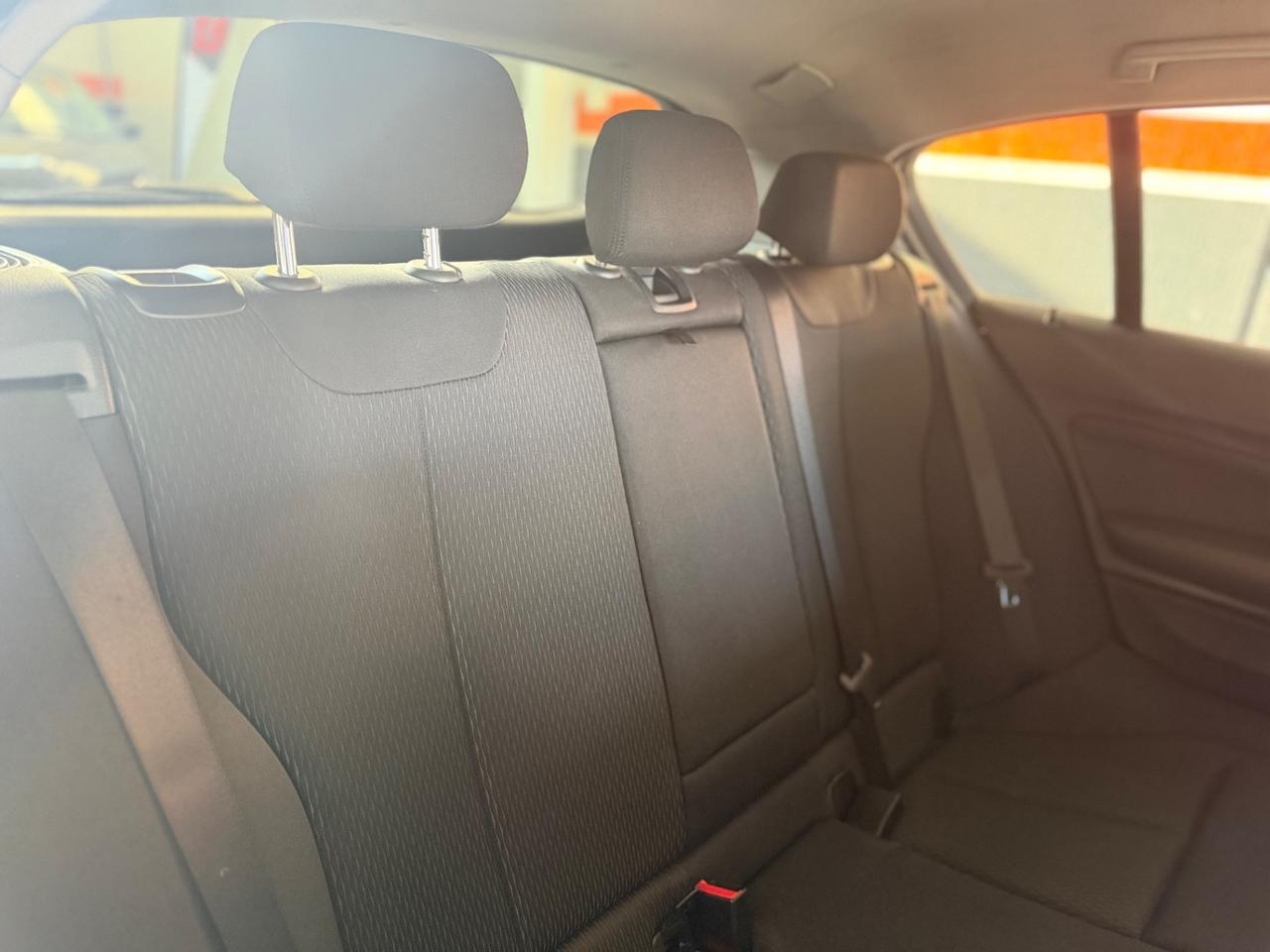 Bmw 114 114i 5p. Unique NEOPATENTATI