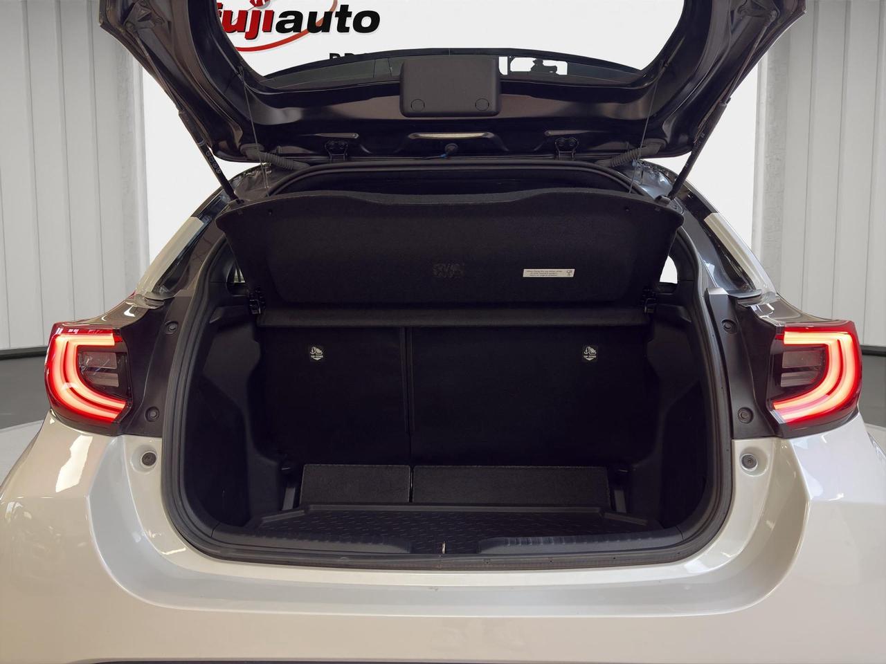 Toyota Yaris 1.5h Style