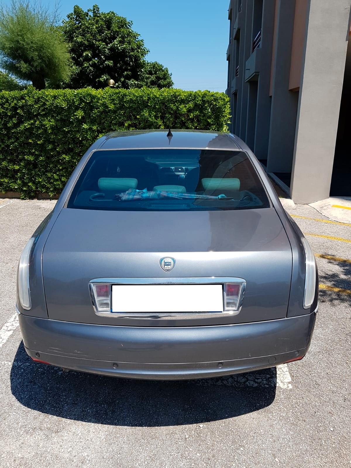 Lancia Thesis 2.0 Turbo 20V Emblema