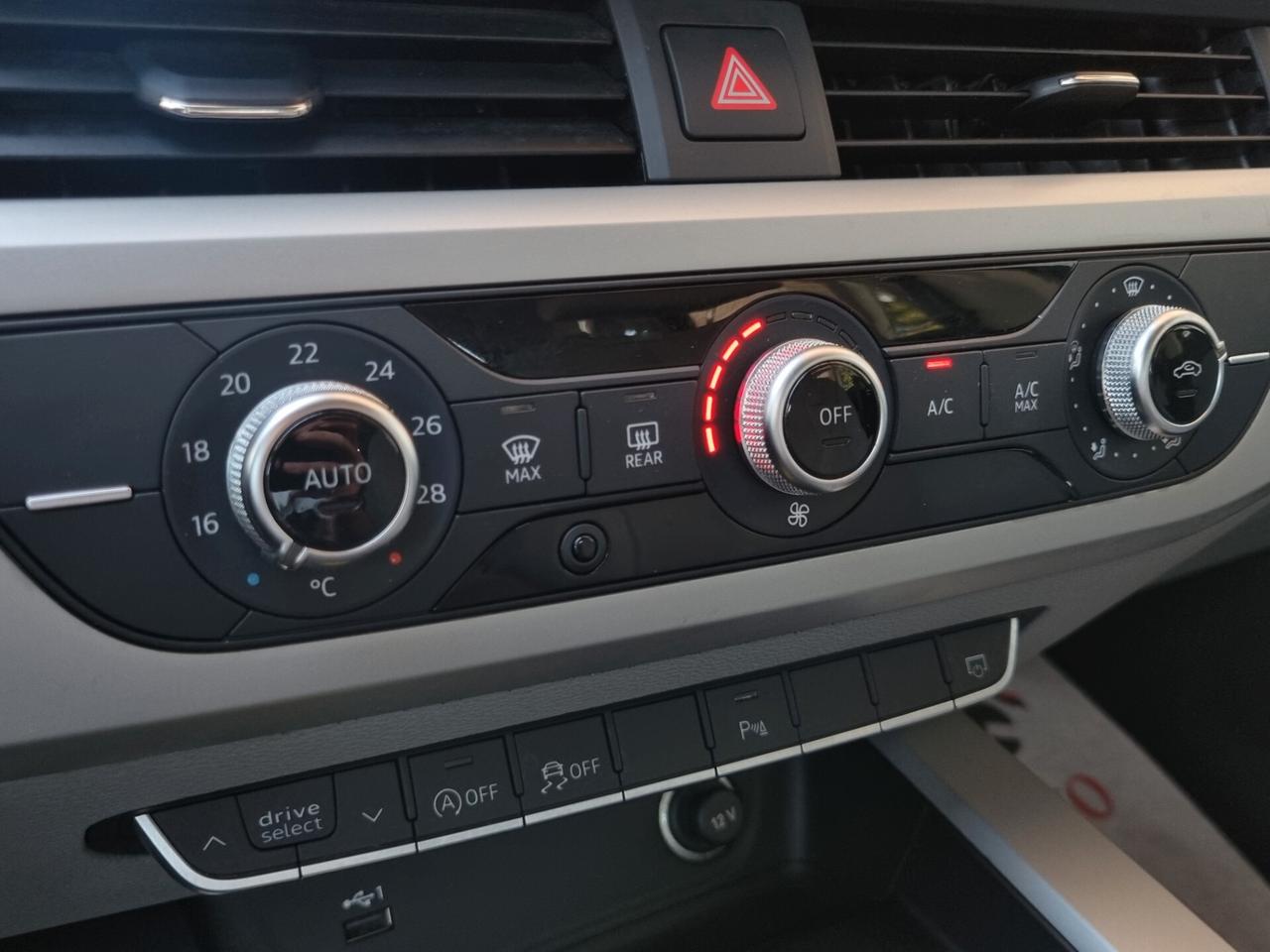 Audi A4 V Avant 30 2.0 tdi mhev 136cv s-tronic