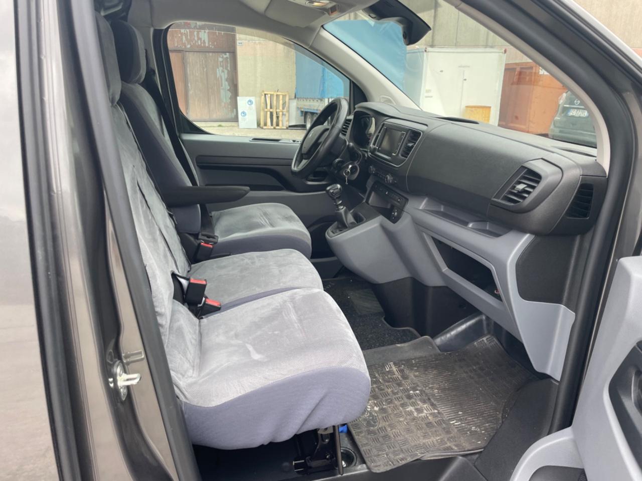 Peugeot EXPERT BLUEHDI 120 SES PL-TN FURGONE PREMIUM STANDARD (88 KW)