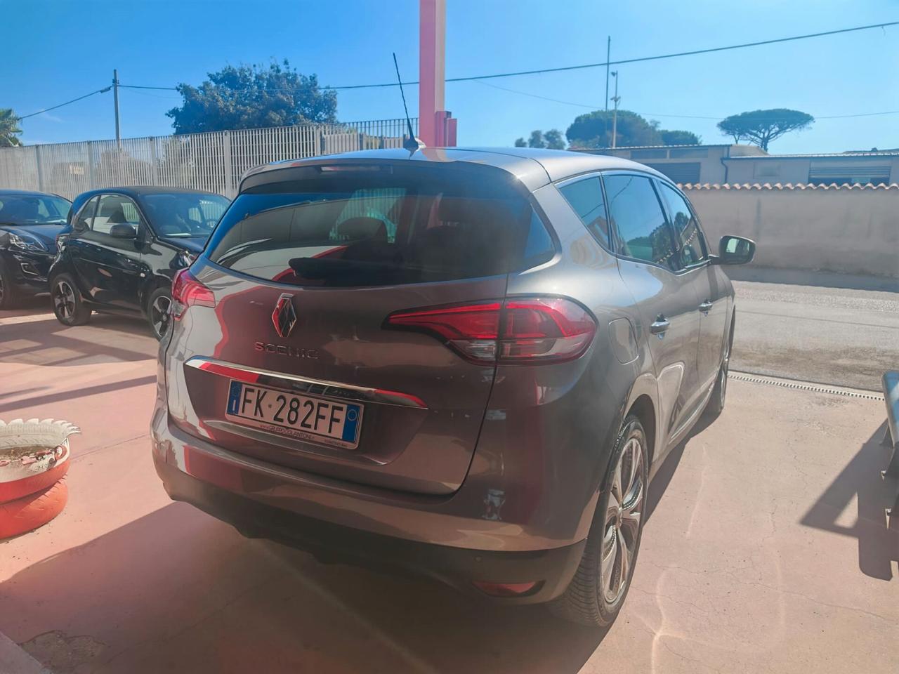 Renault Scenic Scénic dCi 8V 110 CV EDC Energy Intens