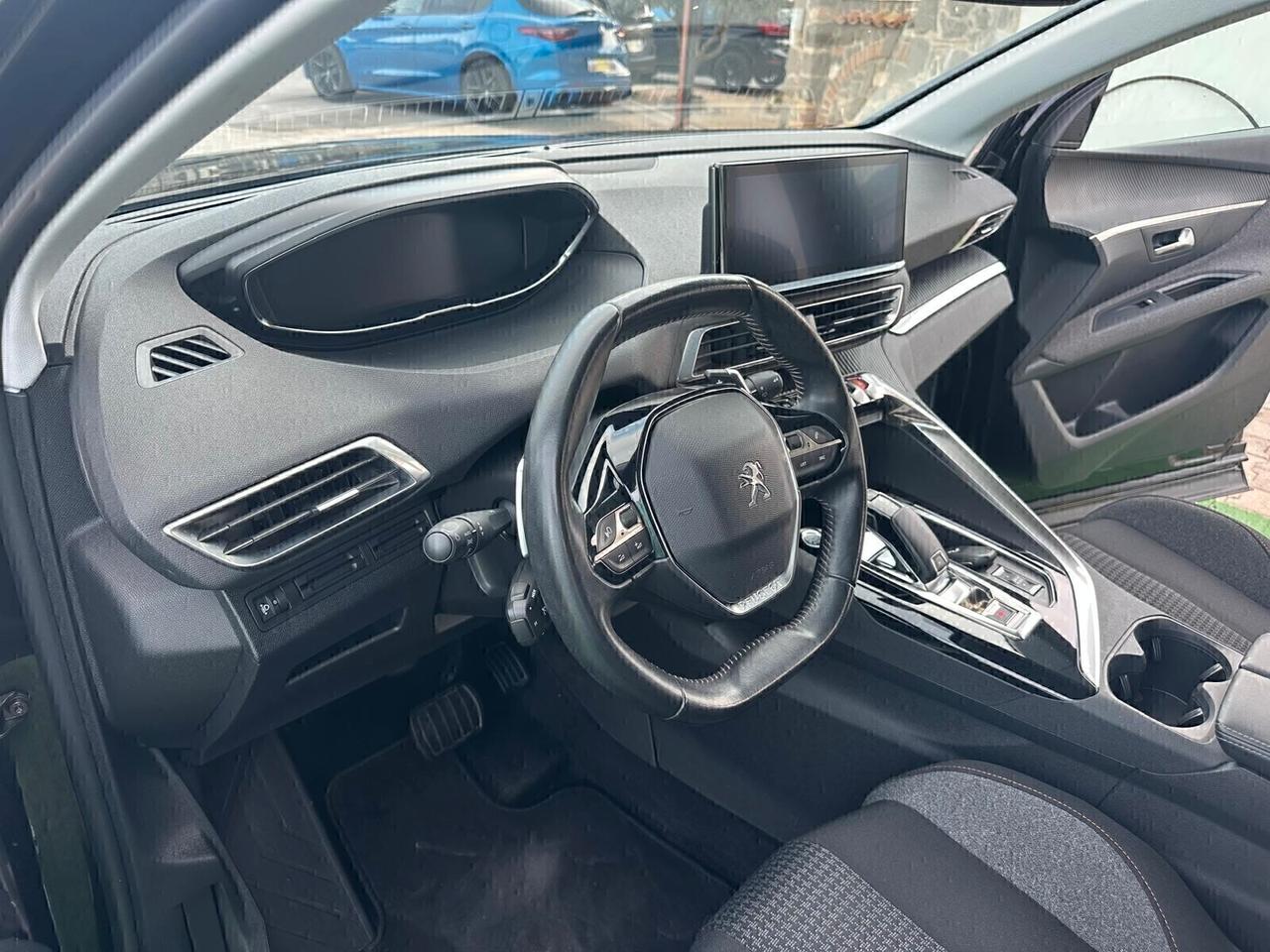 Peugeot 3008 BlueHDi 130 S&S Business