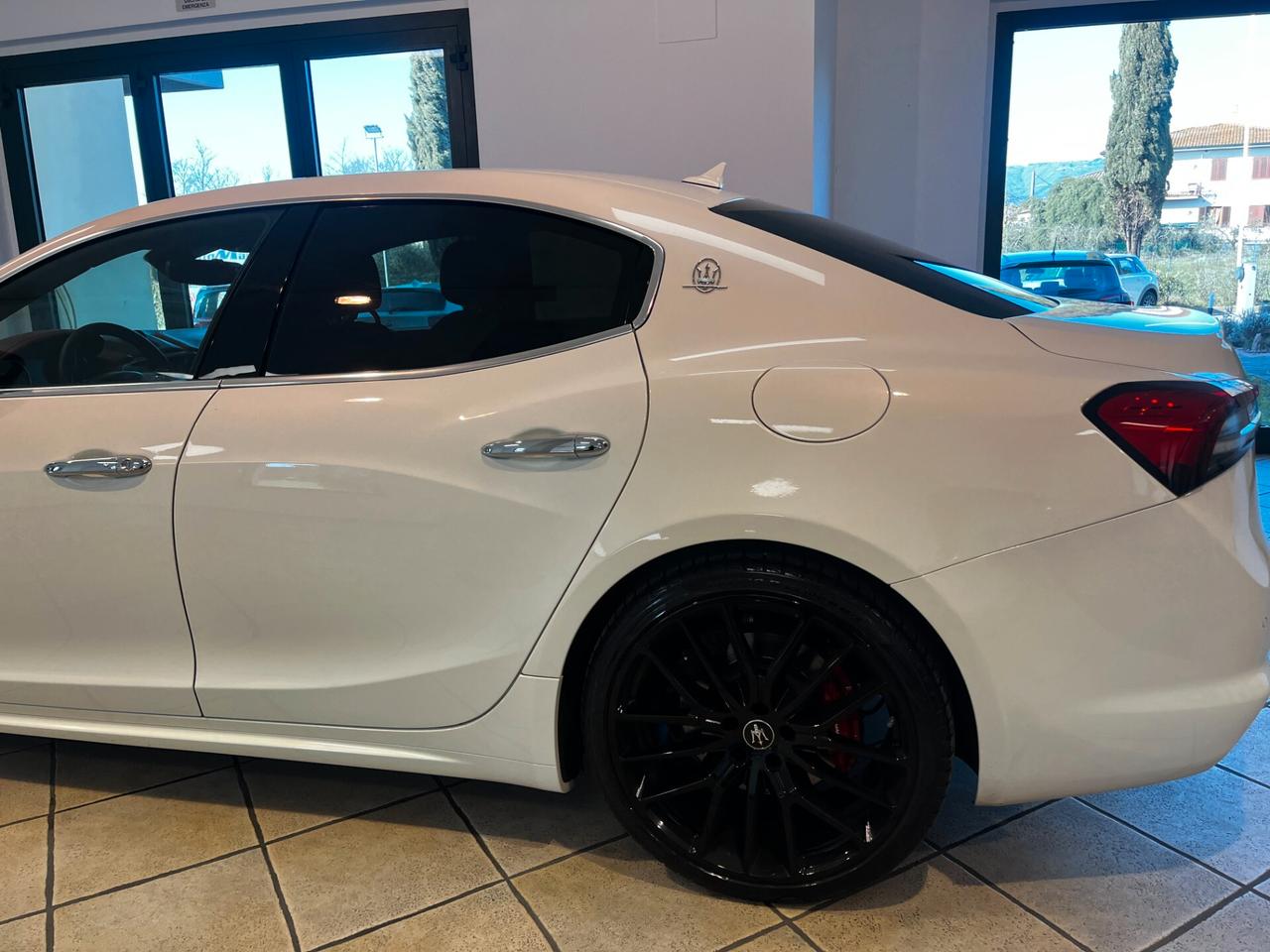 Maserati Ghibli V6 430 CV Q4 Granlusso