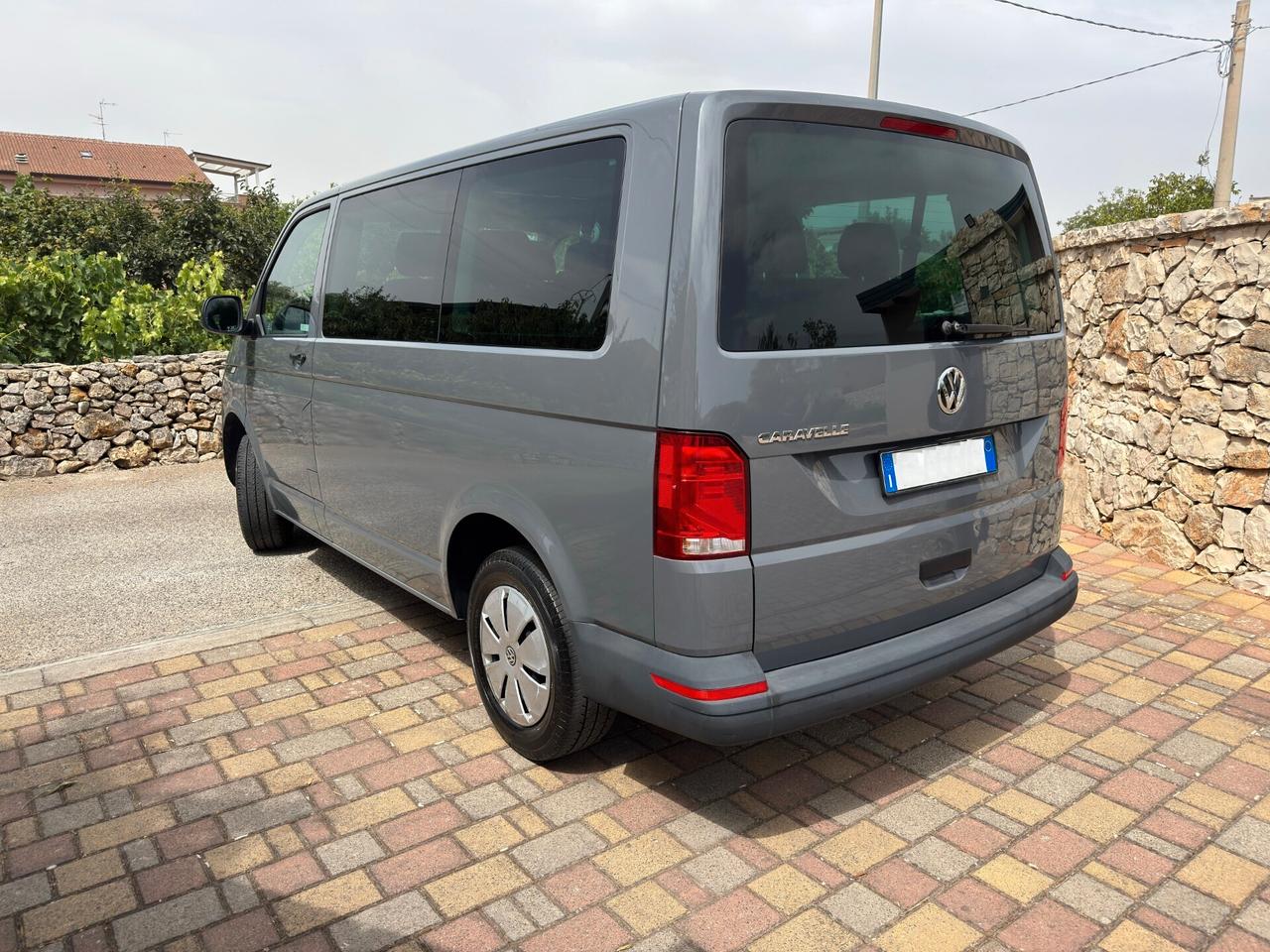 Volkswagen Caravelle 2.0 TDI 110 cv Trendline 9 posti