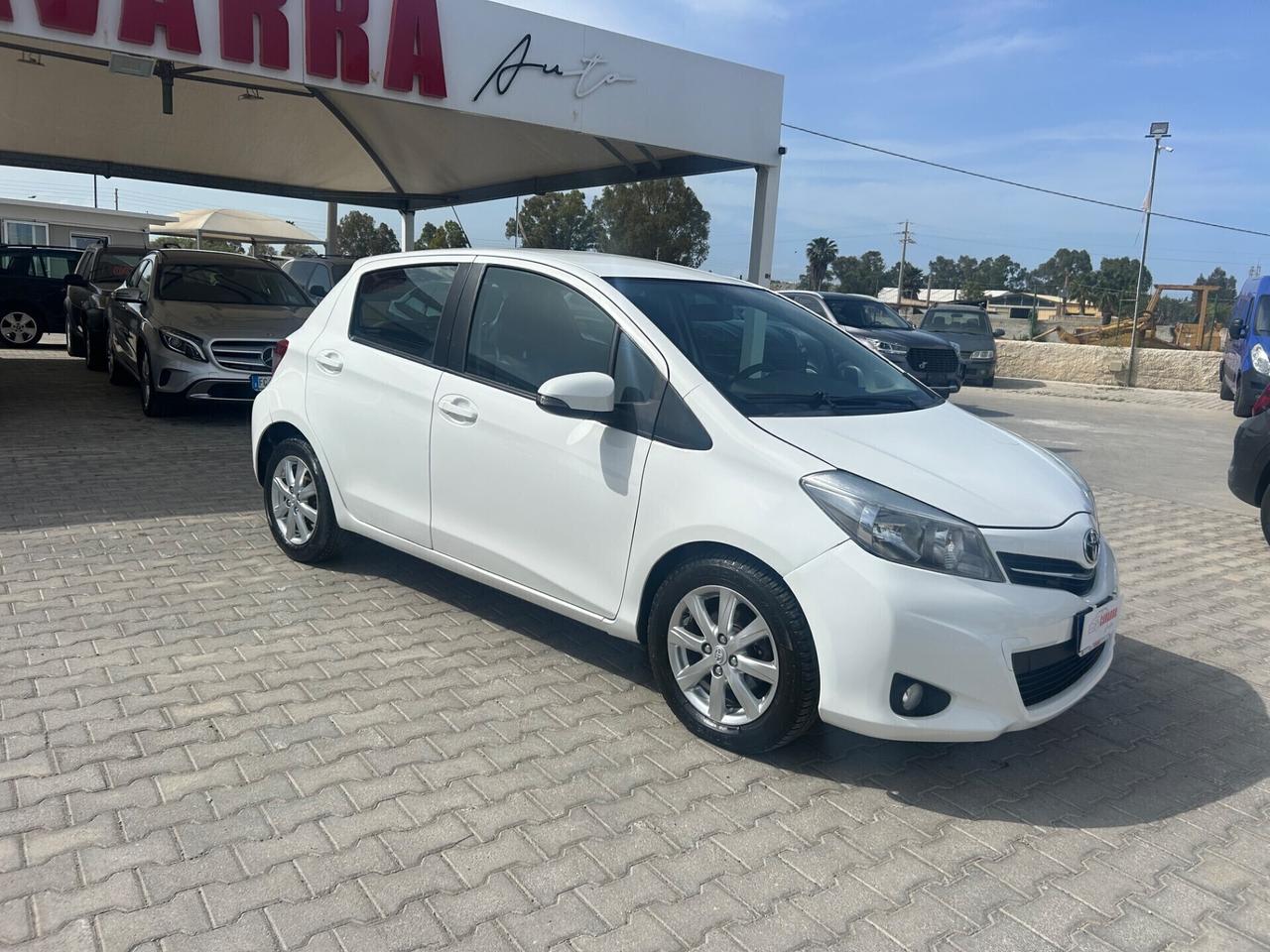 Toyota Yaris 1.4 D-4D 5 porte Lounge