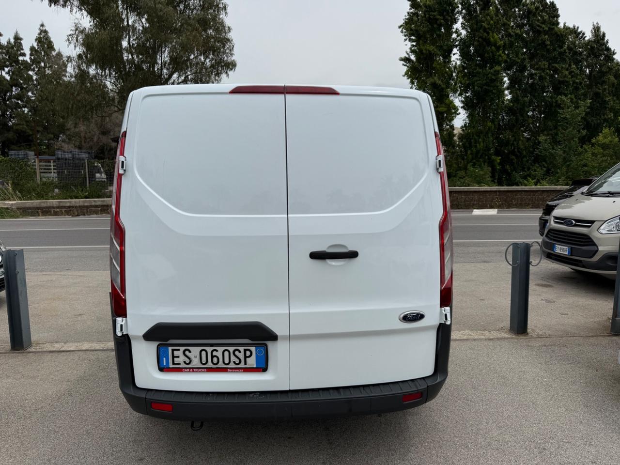 Ford Transit Custom 2.2 Diesel Passo Lungo