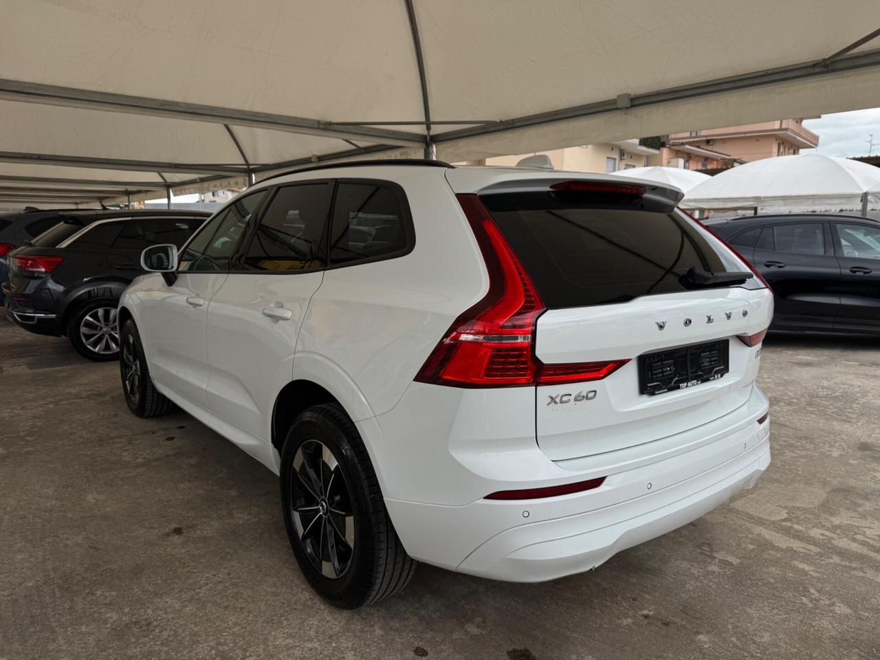 VOLVO XC60 B4 AWD MILD HYBRID MOMENTUM - 2021